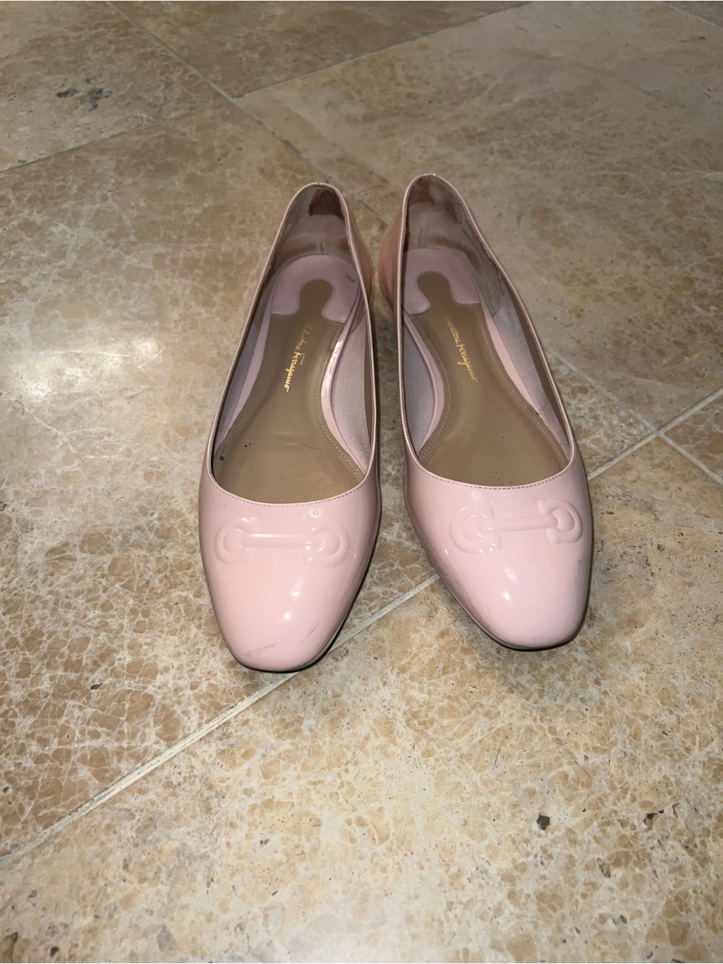 Authentic Women’s Ferragamo Flats
